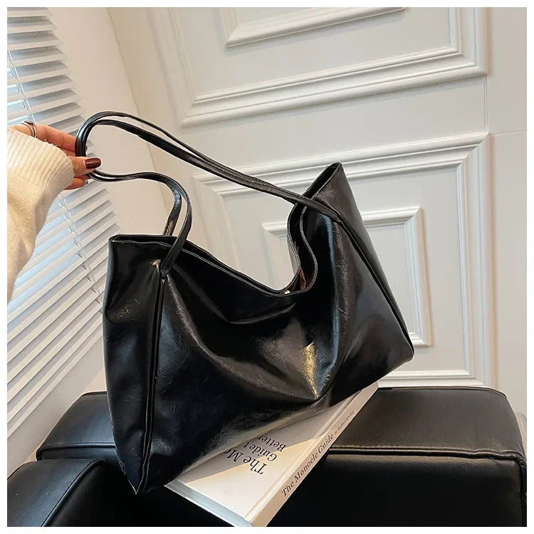 The Everyday Essential Tote