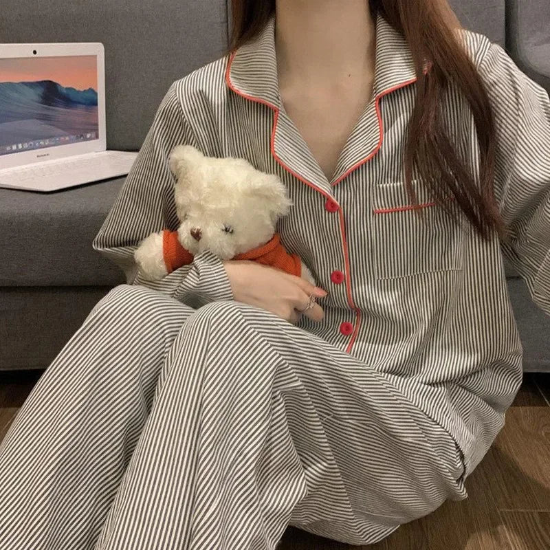 The Clean Comfort Lounge Set