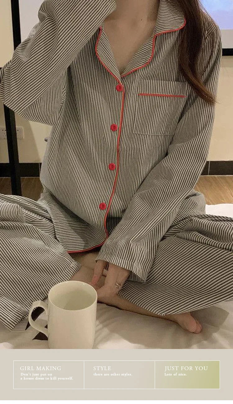 The Clean Comfort Lounge Set