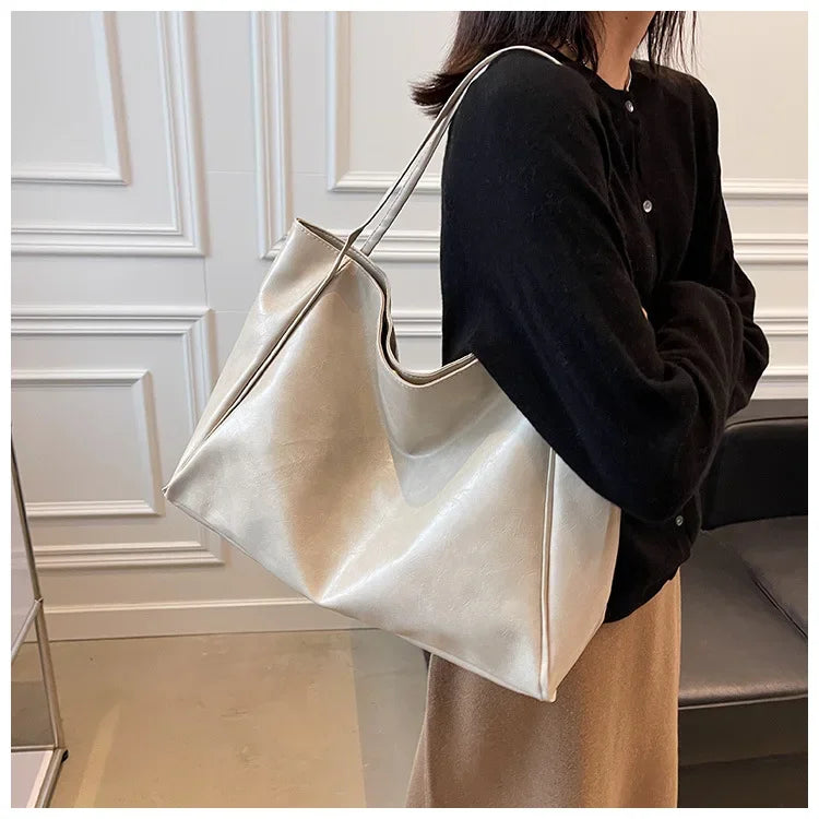 The Everyday Essential Tote